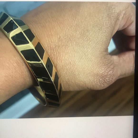 Vince Camuto jewelry - Picture 5 of 5